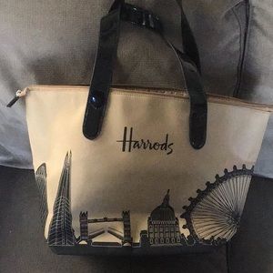 Harrows tote